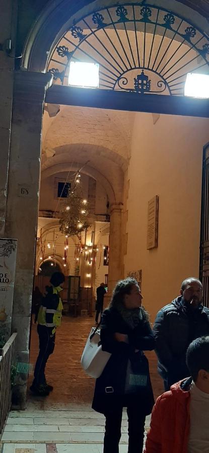 Che Vista!! Ostuni ,Sulle Bianche Mura Con Vista Mozzafiato Exterior foto